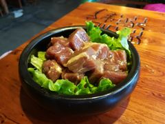 坛子大块肉-原始泥炉烤肉(总店)
