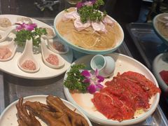 -忘情水鱼头·鲜鱼火锅(滨江中路店)