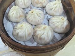 -莱莱小笼·乔艾
