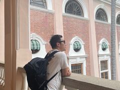 -香港大学