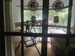 -杉惠素颜美妆皮肤管理中心