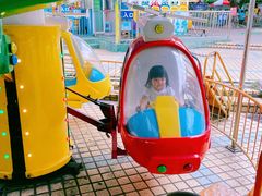 -顺德大良半月城游乐场