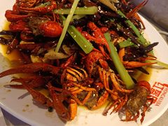 -红盔侠小龙虾(海宁银泰店)