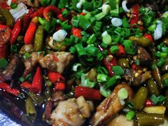 -廖哥泡椒兔(峨眉店)