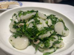 荠菜肉丝炒年糕-老吉士酒家(天平路店)