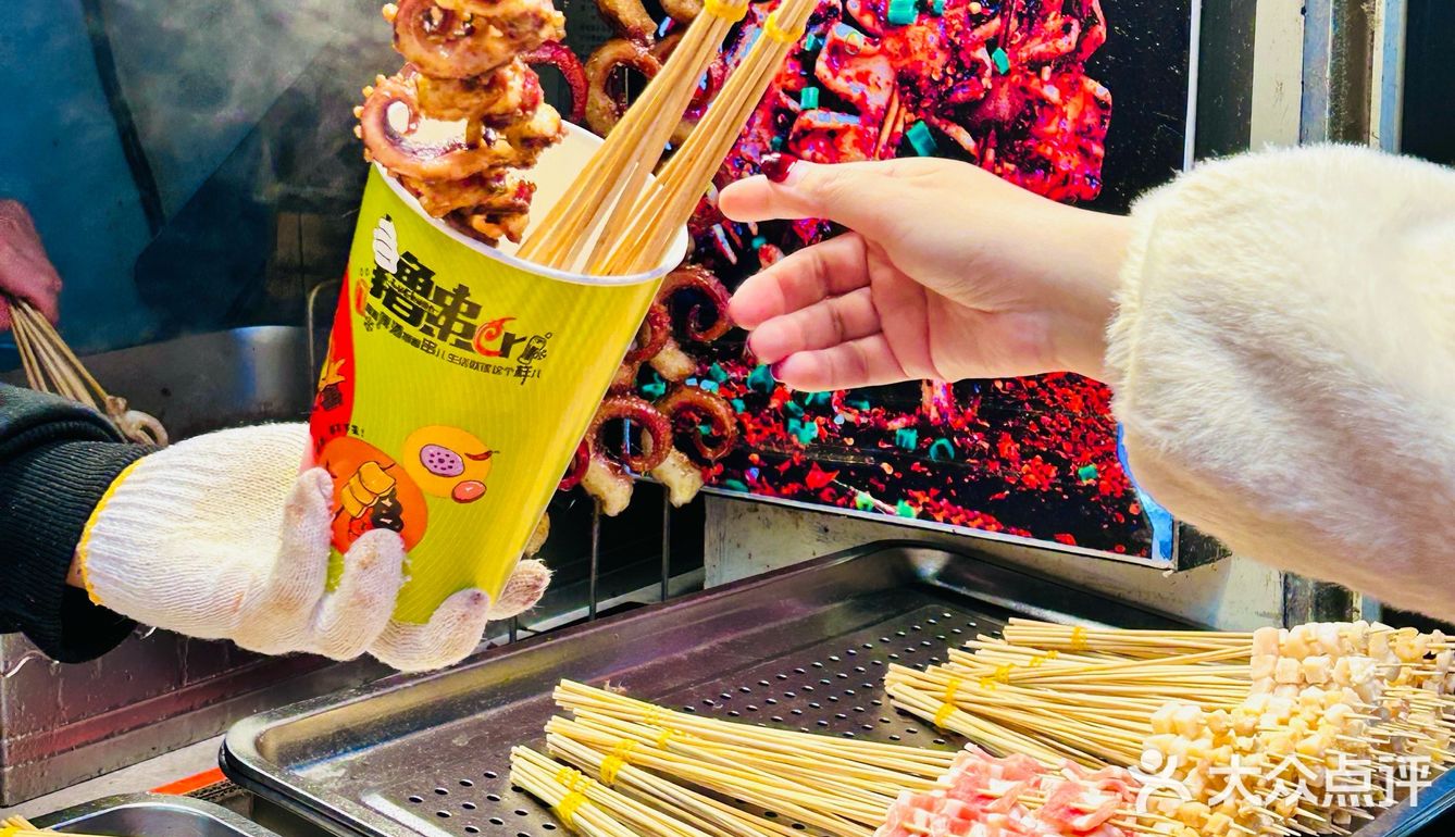 太平街里面一家爆火的烧烤店！