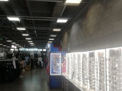 -上品折扣(回龙观店)