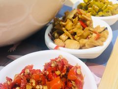 自助调料-呷佬·长沙手工米粉(金沙江路店)