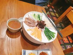 鸡丝凉米线-云海肴·汽锅鸡·云南菜(天山百盛优客店)