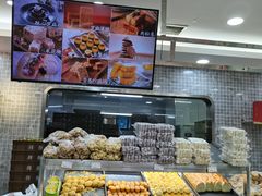 面包甜点陈列柜-闻酥园(青羊区文殊坊店)