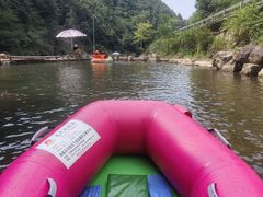 -安吉龙王山峡谷漂流