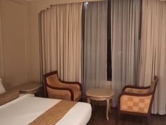 -曼谷拉差达绿宝石酒店
