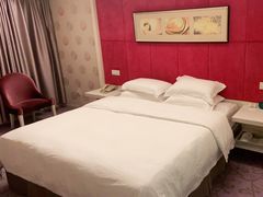-郑州粤海酒店(郑州二七广场店)
