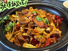 -辣尚瘾·烤鱼·新川菜(交大直营店)