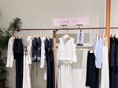 -王府井奥莱临潼小镇(临潼店)