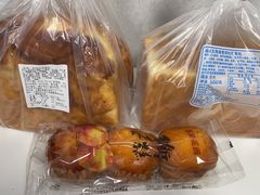 肉松面包-苹果花园(南泉路店)