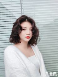 -尚艺美容美发