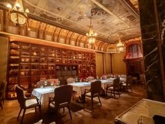 -波特曼西餐厅(中央大街店)