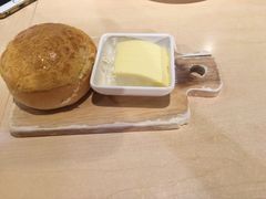 迷你冰镇菠萝油-来龙里 精致 东南亚餐室(万象城店)
