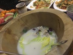 -滇香肴·云南菜蒸汽石锅鱼(云南北路店)