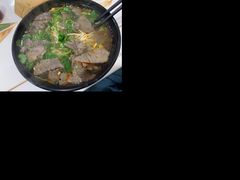 牛肉粉丝汤-牛煎里牛肉煎包淮南牛肉汤(广东路店)