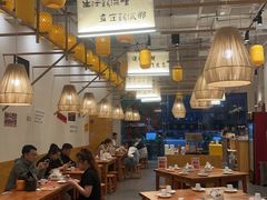 -彧玖食坊·川式砂锅酒馆(成山路店)