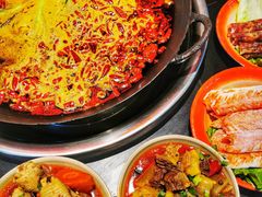 -四小区火锅·巷子里的重庆火锅(花照壁店)