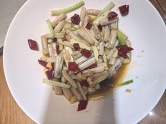 -黄泥岗·地道湖北菜(奥特莱斯店)