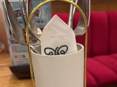 -秘密旅行Bonjour(黑金冠 江南西店)