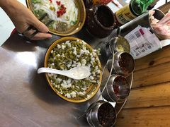 -肇兴特色牛肉粉