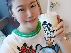 -霸王茶姬(泛海广场店)