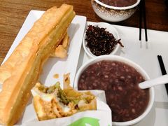 -甲乙饼·北京手工肉饼(西直门凯德茂店)