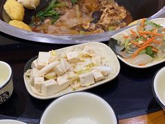 -木火铁锅炖鱼村(西落凤街店)