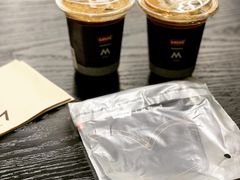 -M Stand(南京紫峰大厦店)