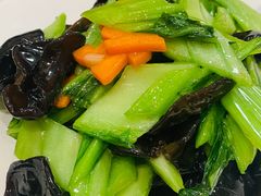 -鑫真味私房菜馆