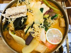 -超级泰·泰式麻辣烫(南京商厦店)