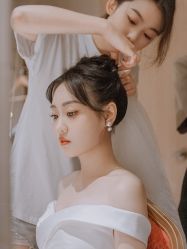 -莫小姐婚纱