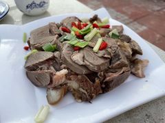 -墨脱石锅椰子鸡•香草鸭•东山羊(大东海店)