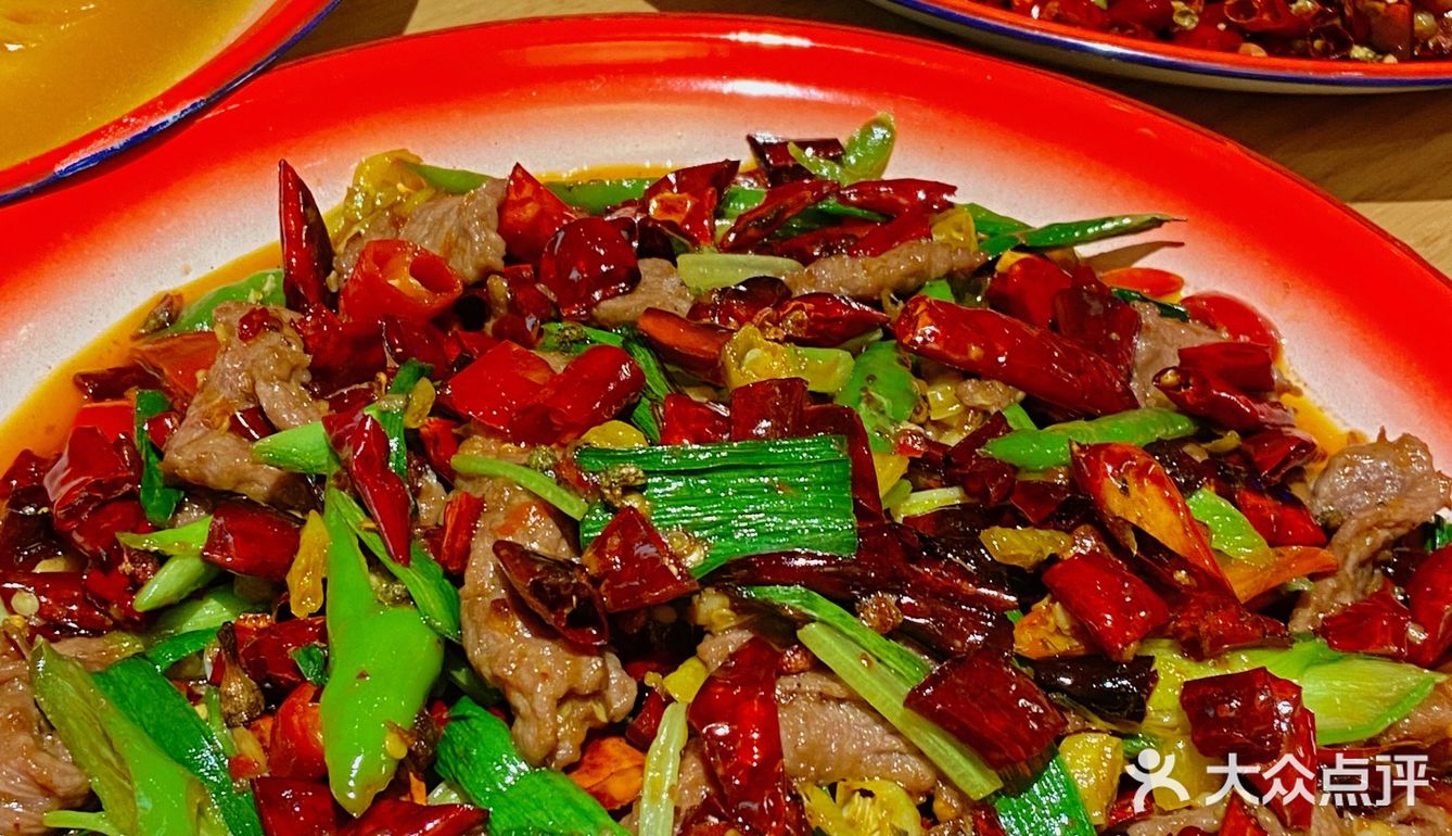 这一顿下来也太费米饭了 环境也很有江湖气息