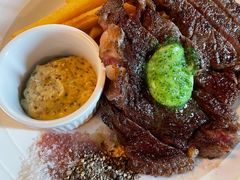 -羽深肉铺 Steak & Wine
