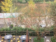-楠柏弯休闲山庄(梨花溪店)