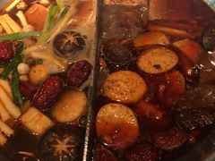 台式麻辣锅-湊湊火锅·茶憩(新中关购物中心店)