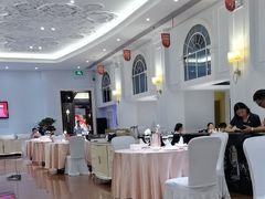 -王府井酒店(金桥港湾店)