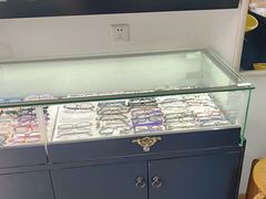 -苗妙钟表眼镜店(徽宁路店)