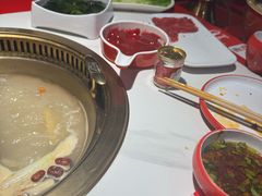 -欠火锅·水牛毛肚·团建聚餐·生日宴(何山路店)