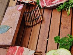 -轻烧烤肉(光谷步行街店)