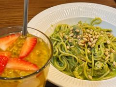 青酱蘑菇鸡肉意面-UPPER KITCHEN(延安路店)