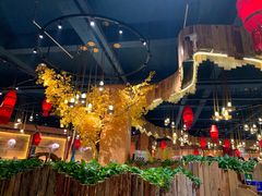 -老滇山寨•云南特色菜•地方菜•民族风情歌舞表演(金碧店)