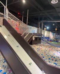 -塔塔王国·主题儿童游乐园(奥城商业广场店)