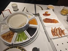 八音盒小料-羲和雅苑•北京烤鸭(国贸商城店)